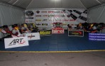 Foto: Flávio Quick - No stand montado na entrada do kartódromo os sete chassis que farão parte da premiação da prova estão expostos.